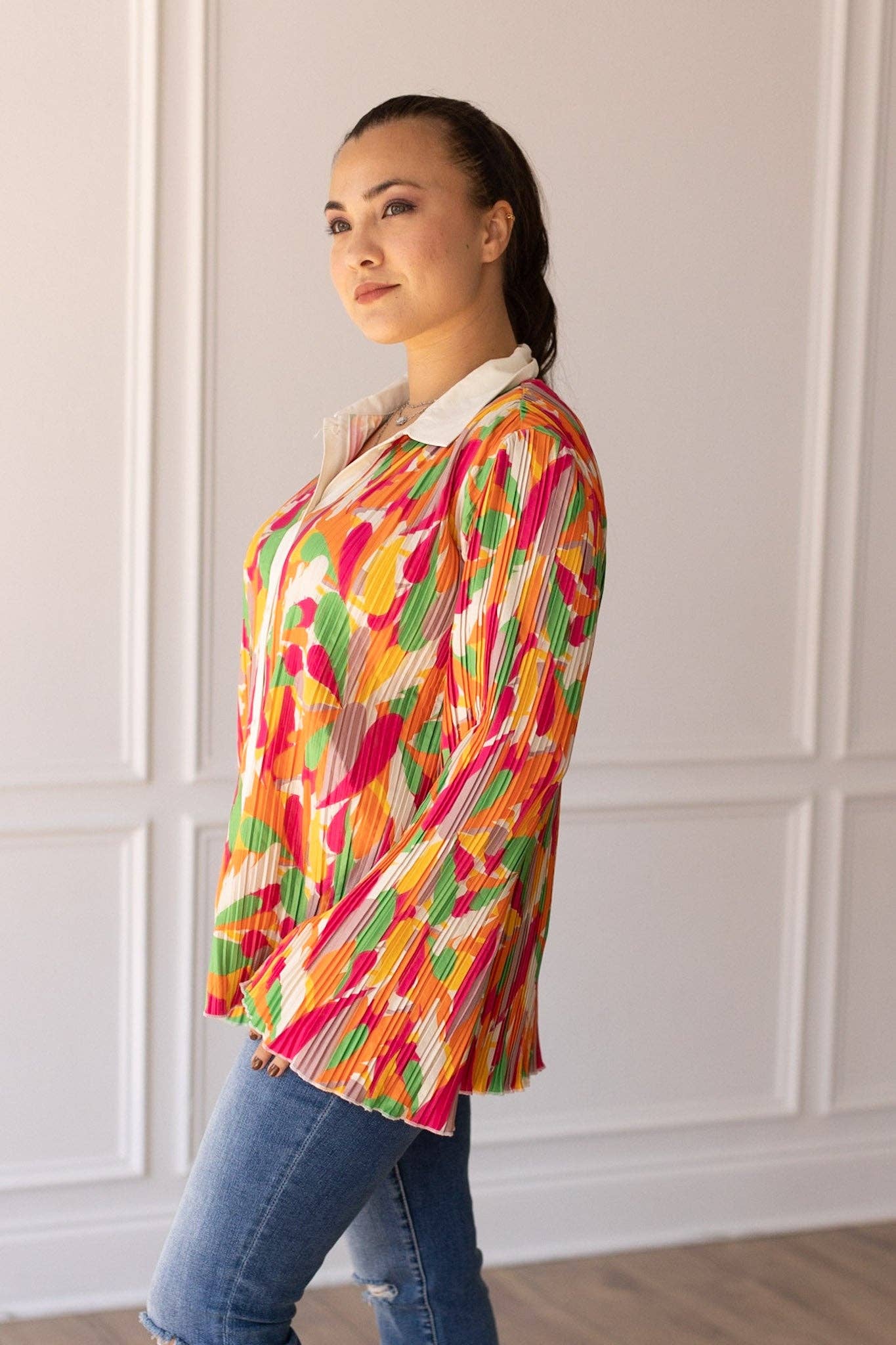 TOP104 Pleats and Petals Flare Sleeve Top