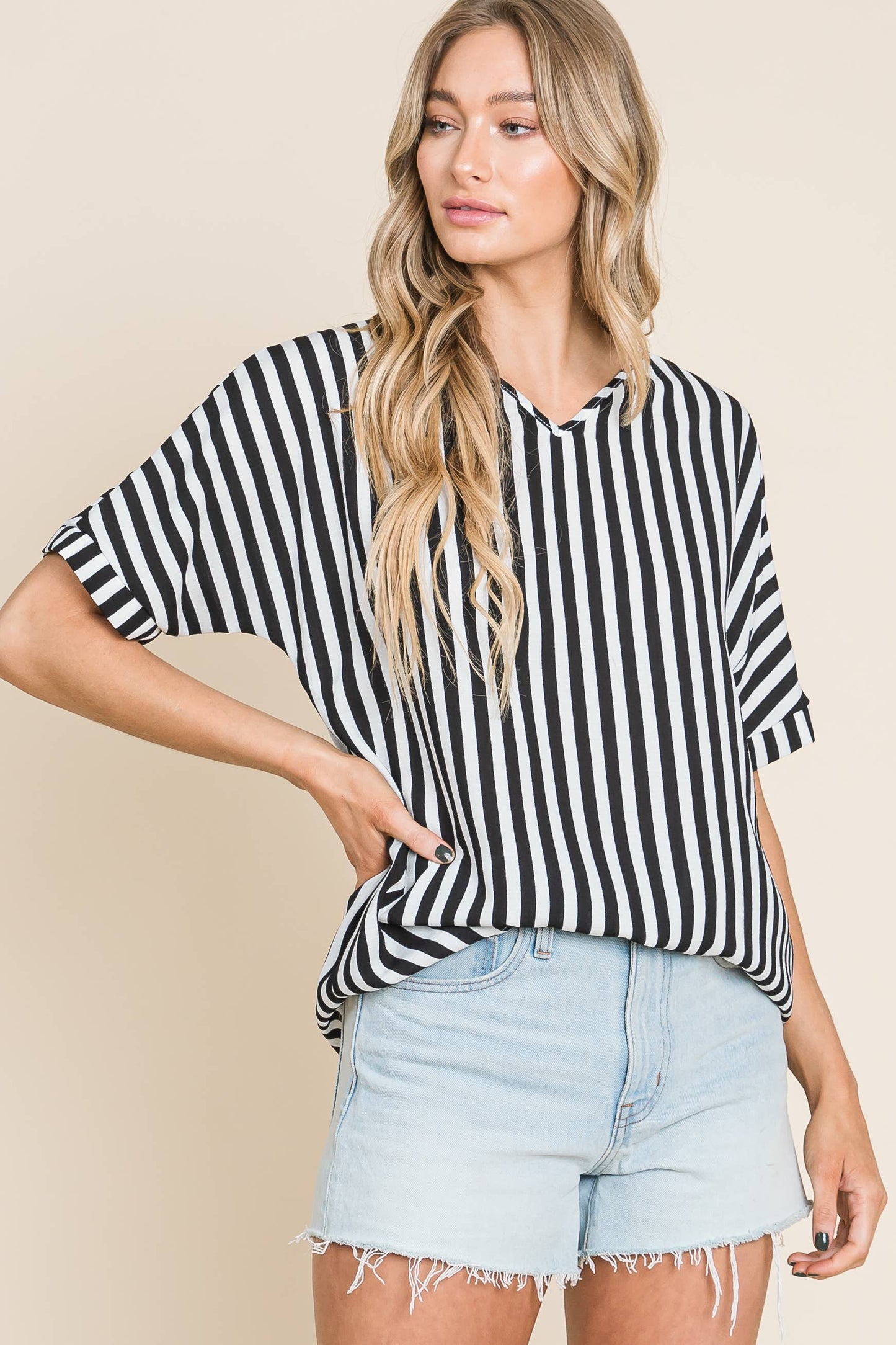 TOP148 - Black & White Vertical Stripe V-Neck Top