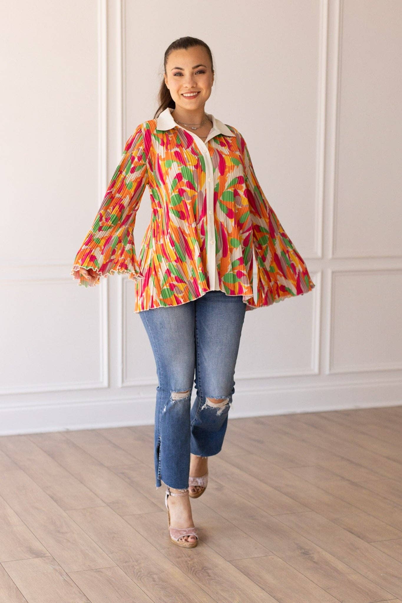TOP104 Pleats and Petals Flare Sleeve Top