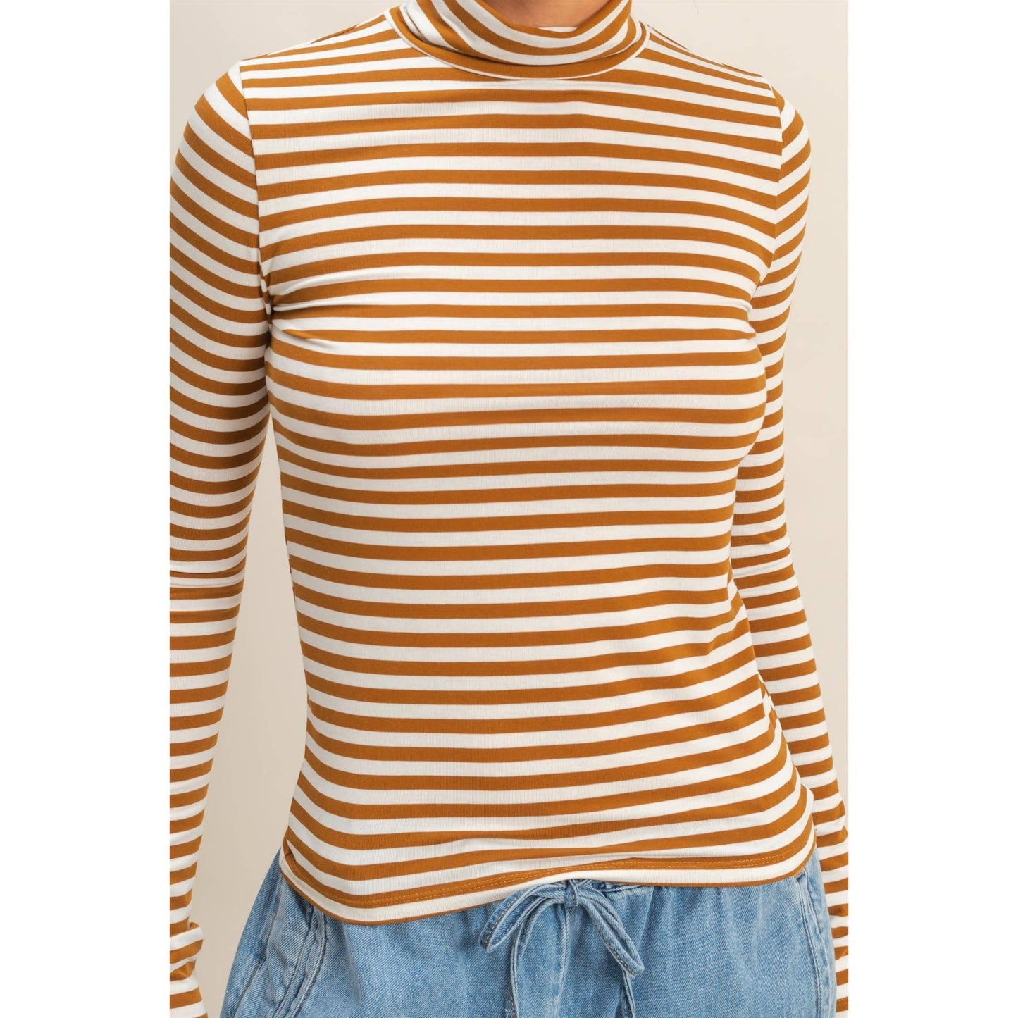 TOP172 - BROWN WHITE Striped Turtleneck Fitted Long Sleeve Top