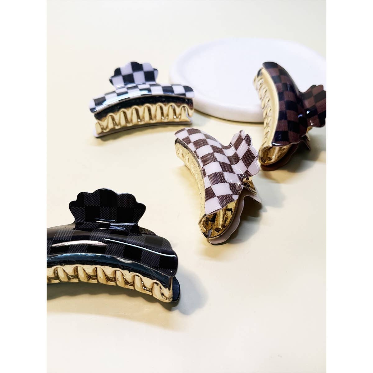 Clip014 - Checker Printed Hair Claw Clips