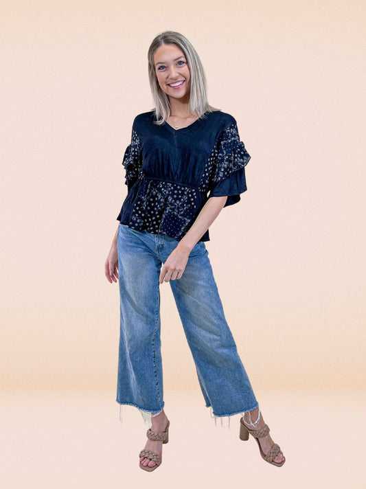 TOP106 Queen of The Ranch Paisely Tunic Black