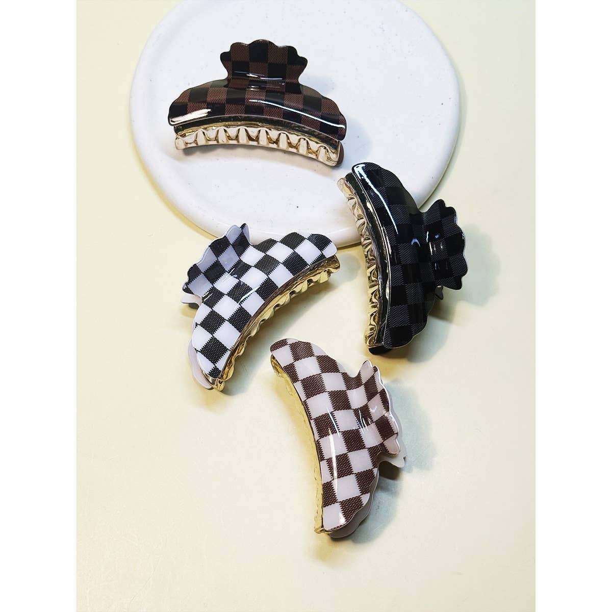 Clip014 - Checker Printed Hair Claw Clips