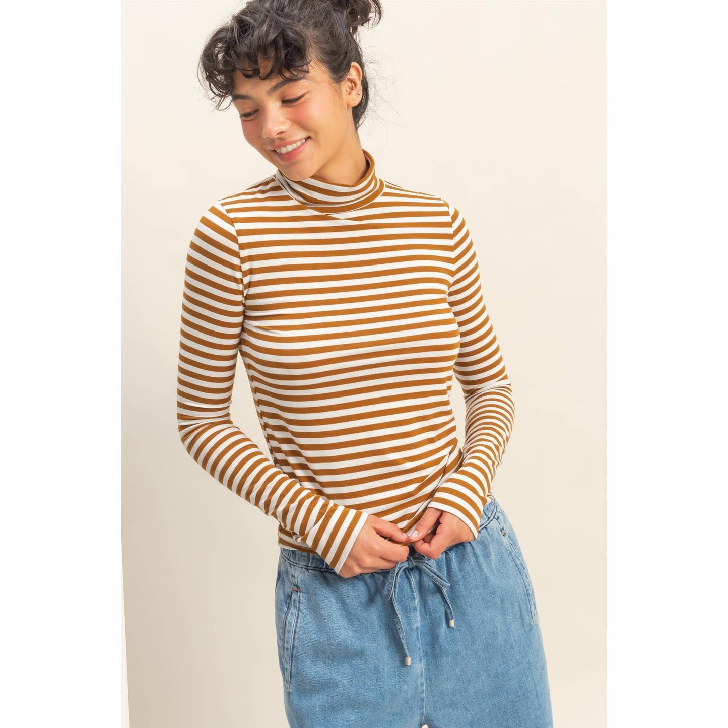TOP172 - BROWN WHITE Striped Turtleneck Fitted Long Sleeve Top