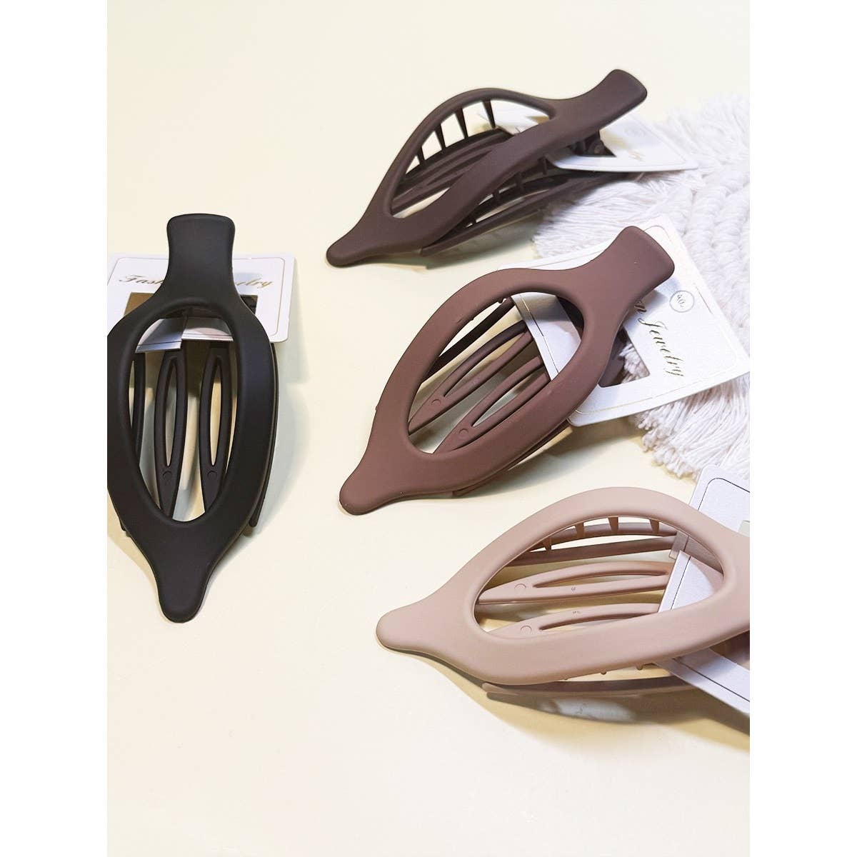 Clip012 - Neutral Tone Mixed Flat Hair Claw Clips