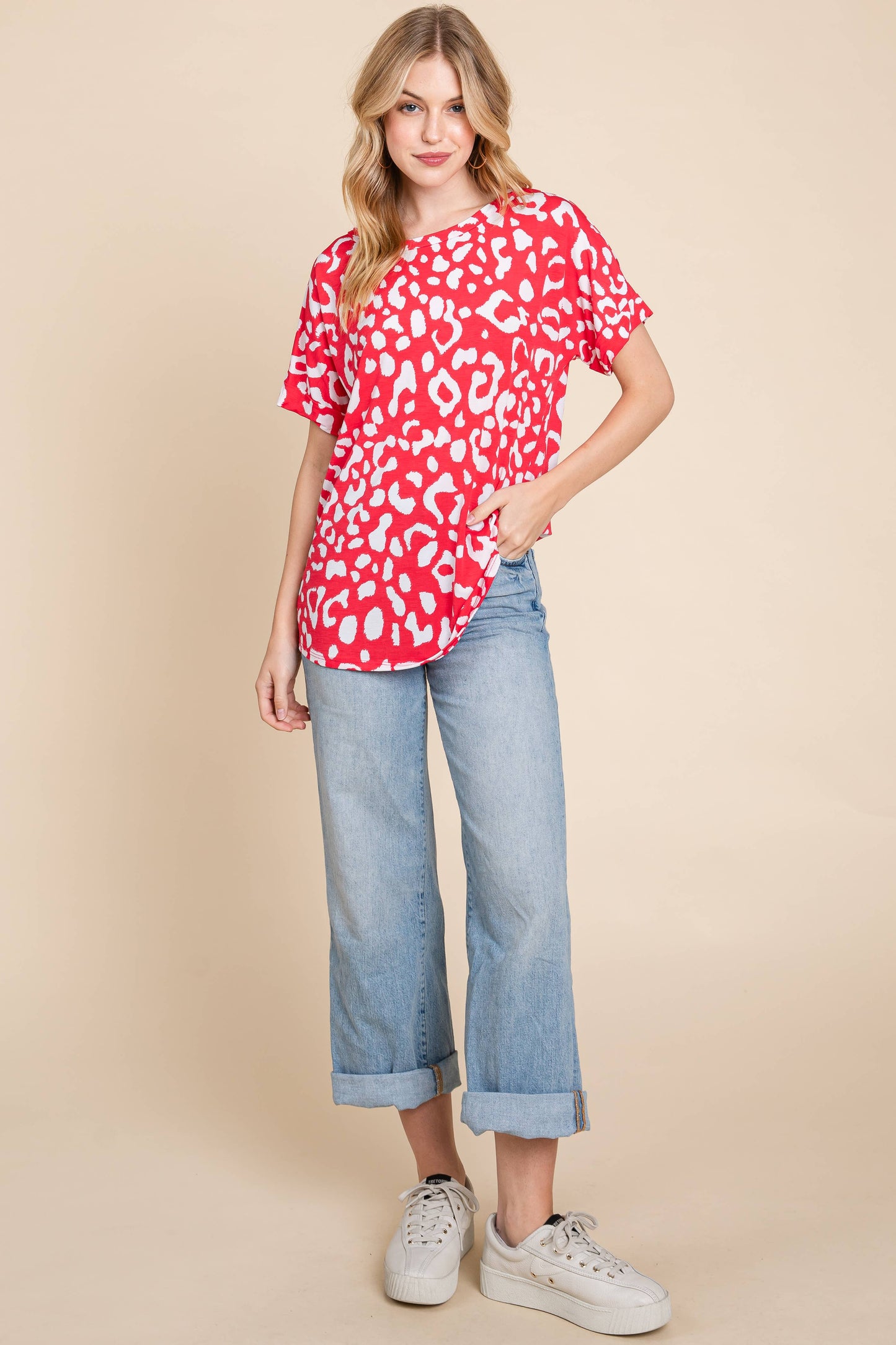 Top166 -Red & White ANIMAL PRINT STRETCHY T-SHIRT