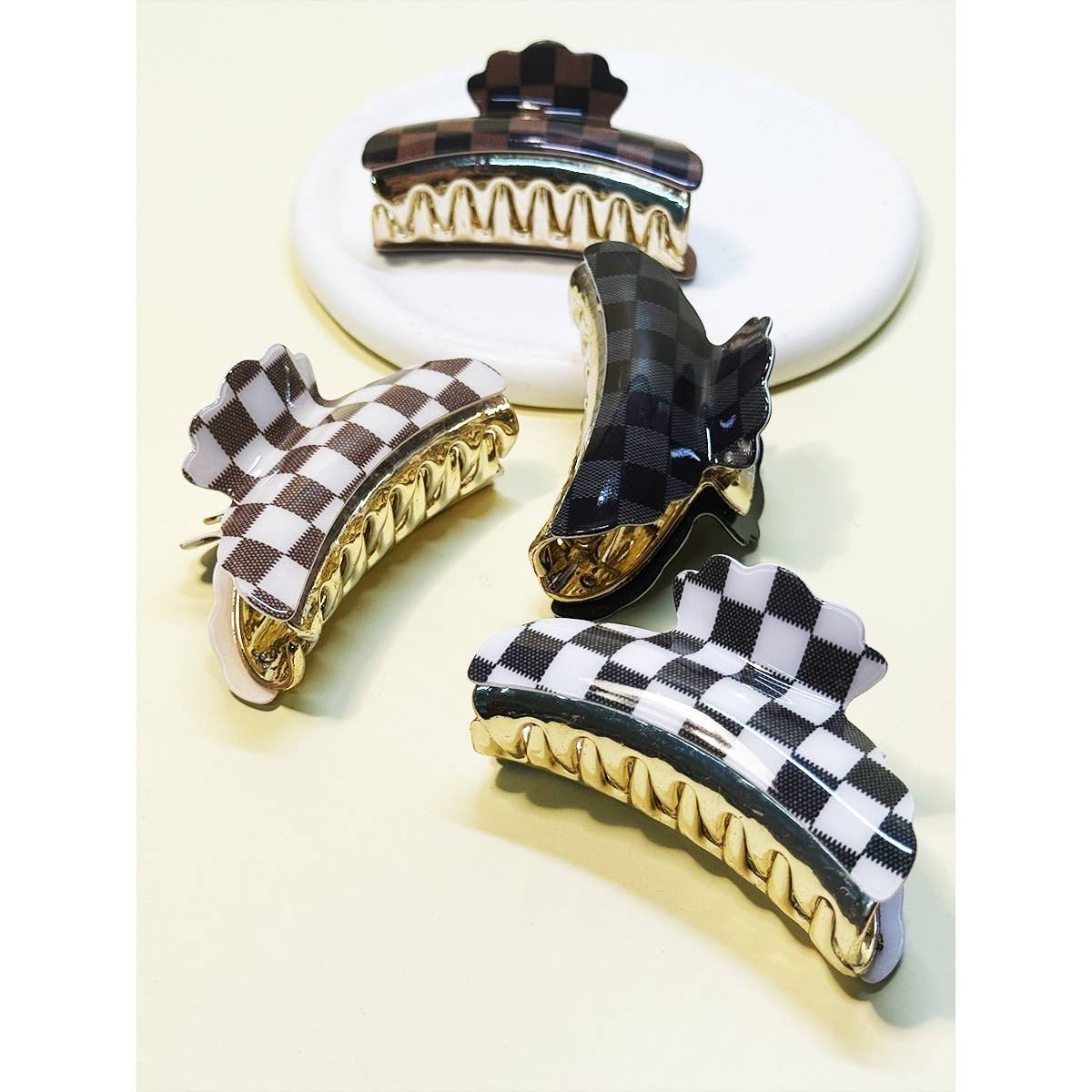Clip014 - Checker Printed Hair Claw Clips
