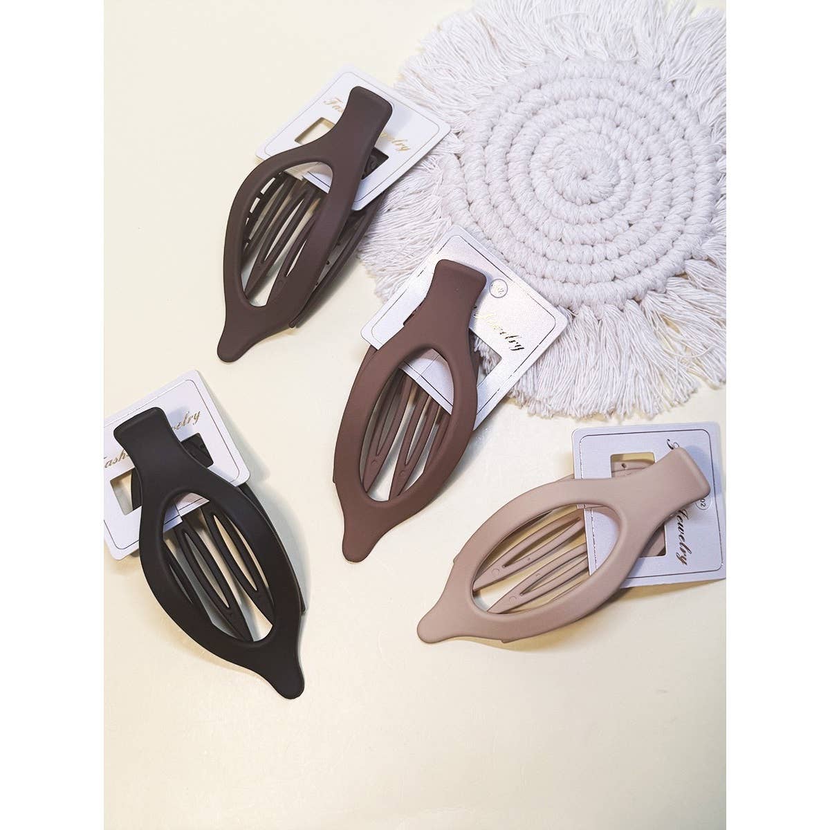 Clip012 - Neutral Tone Mixed Flat Hair Claw Clips
