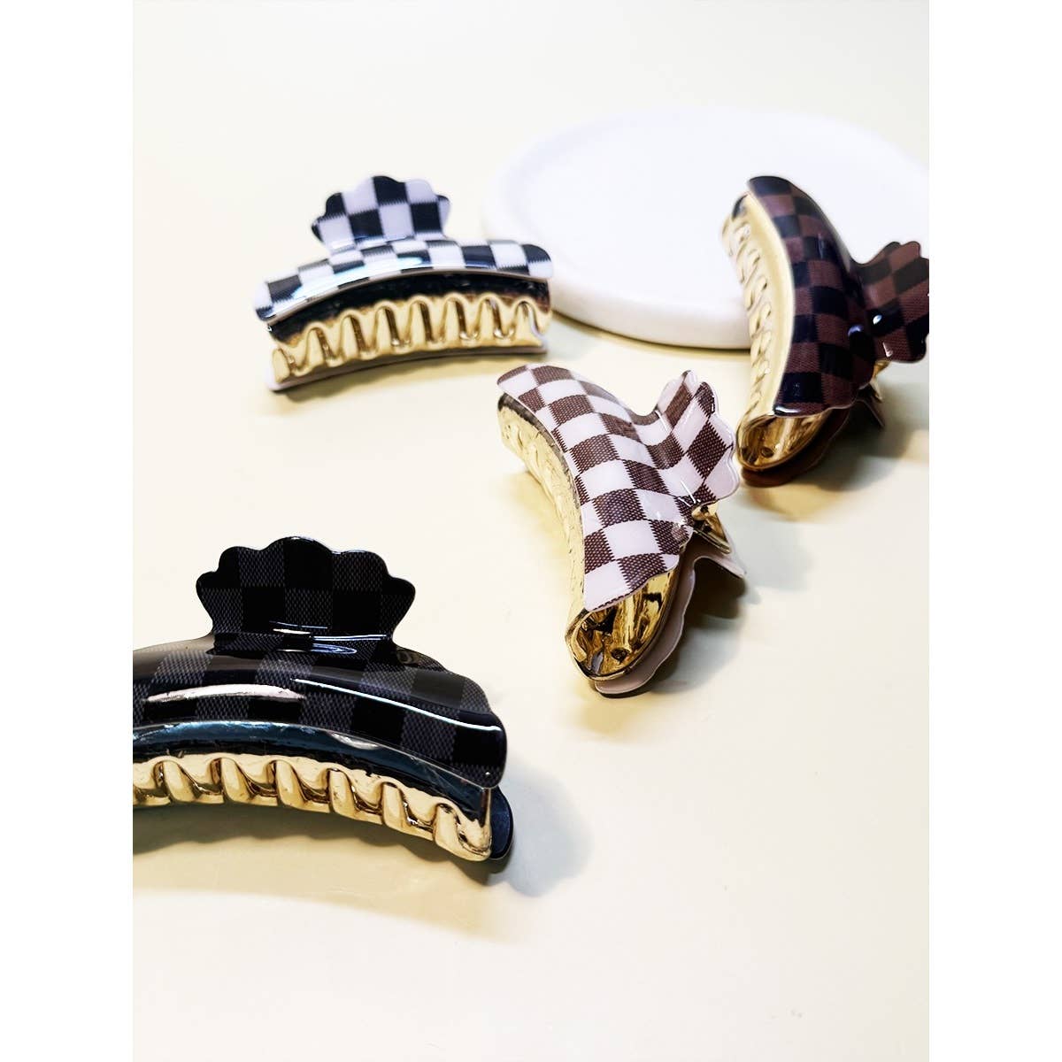 Clip014 - Checker Printed Hair Claw Clips