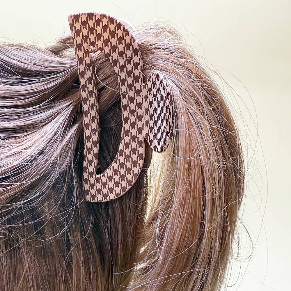 CIP010 - Half Moon Matte Houndstooth Hair Claw Clip